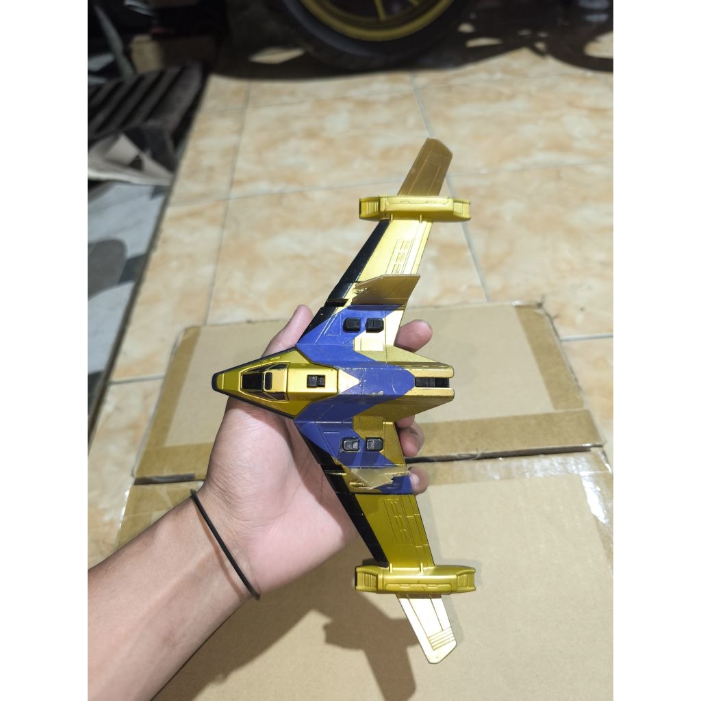 DX SUPER GUTS EAGLE BETA GOLD VERSION VERY RARE