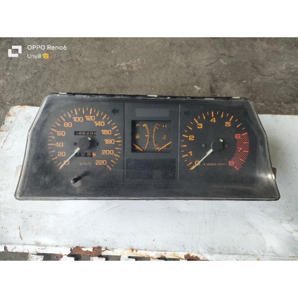 Spidometer Ford laser original