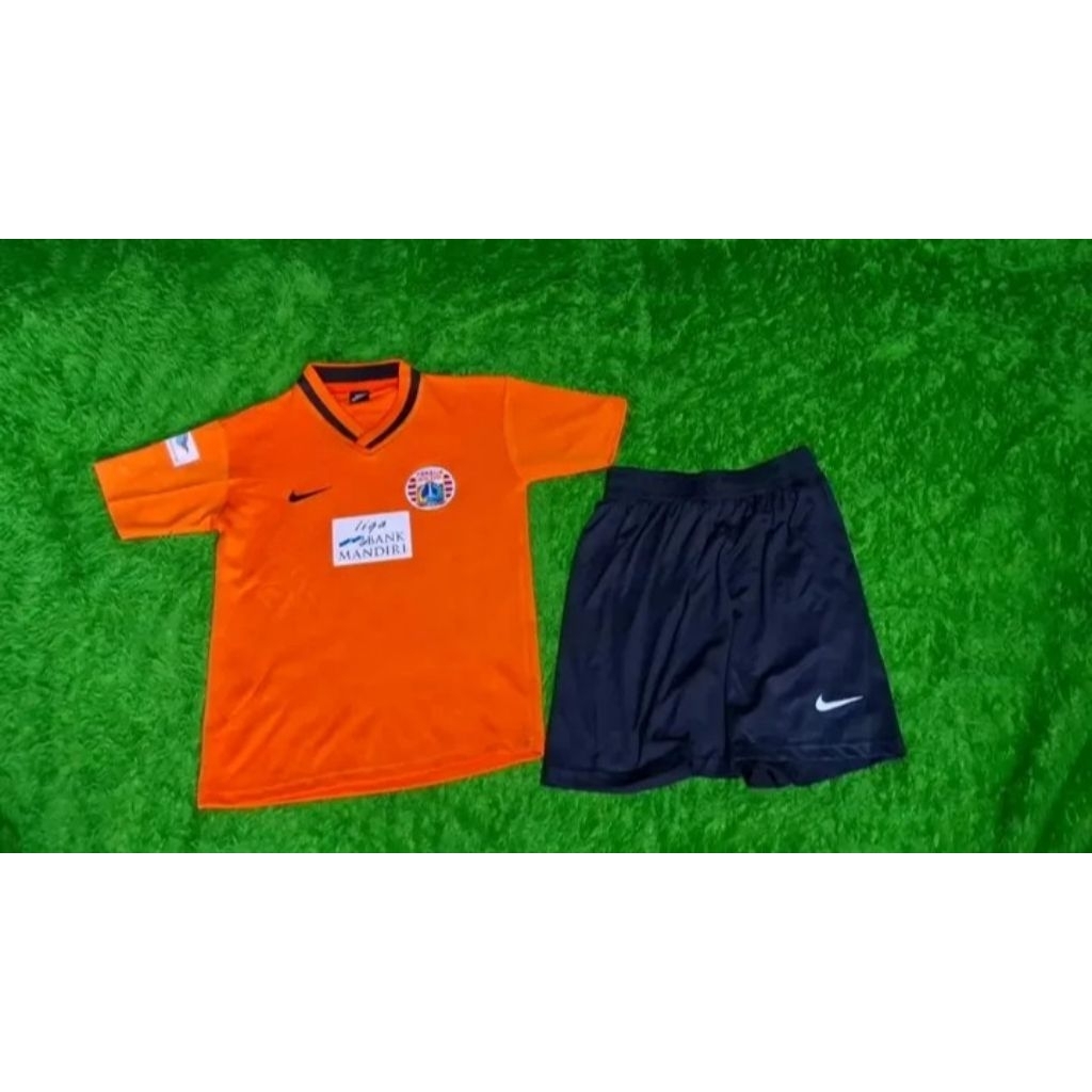 Jersey bola / persija jakarta / anak anak home setelan 2001