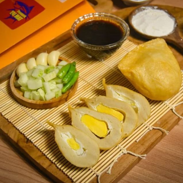 

Pempek YAI MAT! 2 Pcs Kapal Selam + Cuko Khas Palembang, Full Ikan Tenggiri, Tanpa Pengenyal, Frozen & Vakum