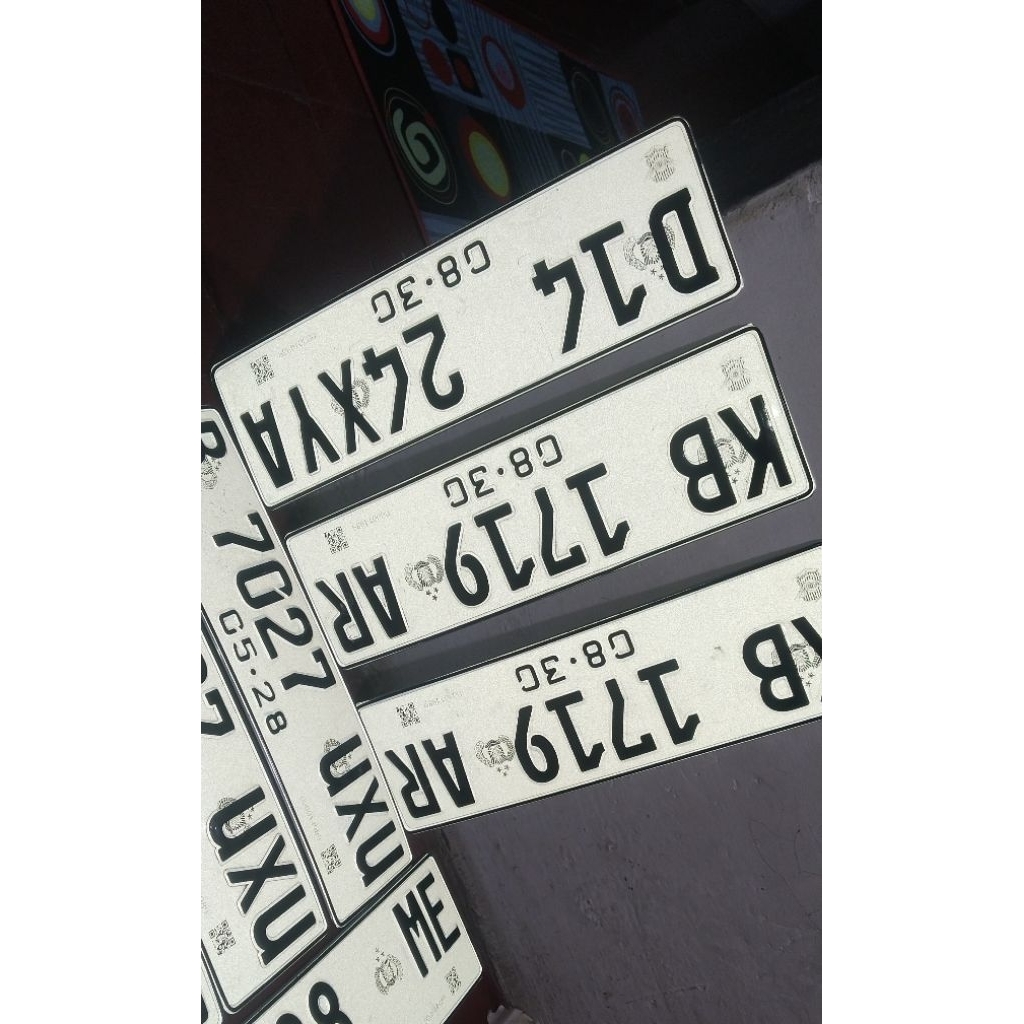 CUSTOM PLAT MOBIL REFLEKTIF BARCODE