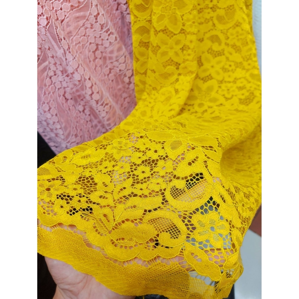 kain brokat premium  - kain brokat kebaya - kain brokat luxury - kain brokat meteran (kuning gold)tg