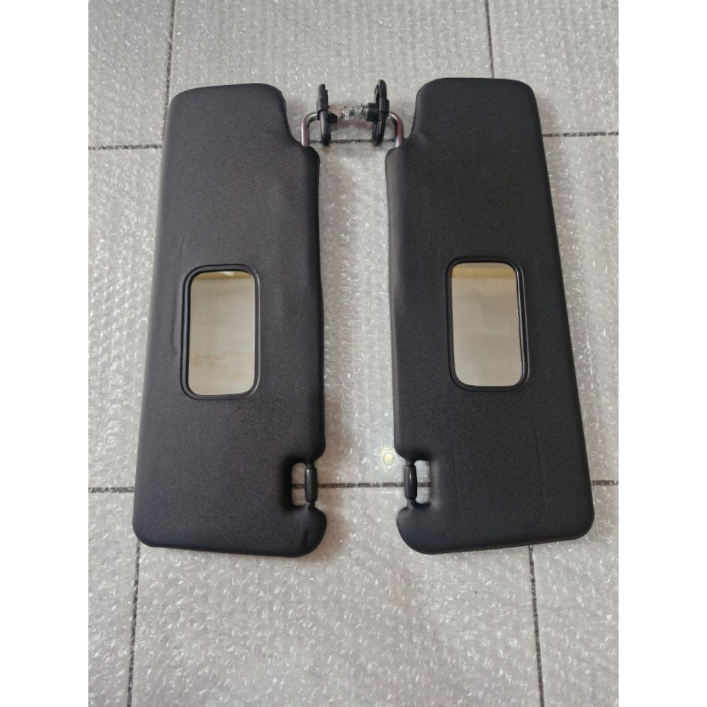 Sunvisor Pelindung Cahaya Matahari Mobilio Brio