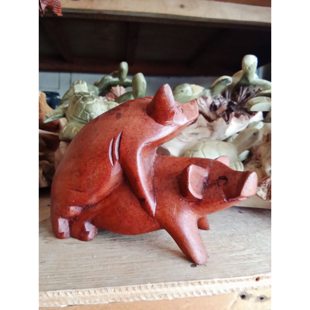 PATUNG BABI KAWIN MINI