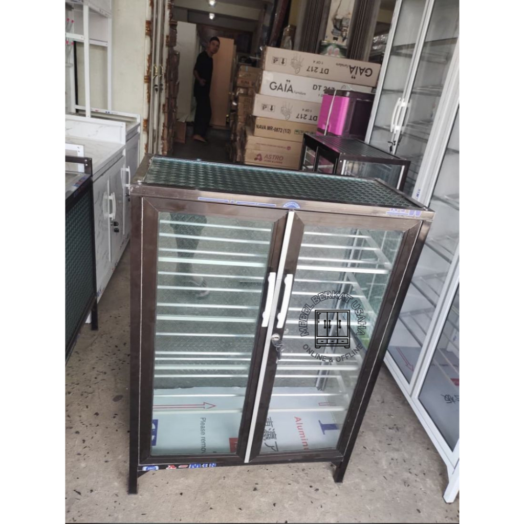 Lemari Rak Sepatu Kaca