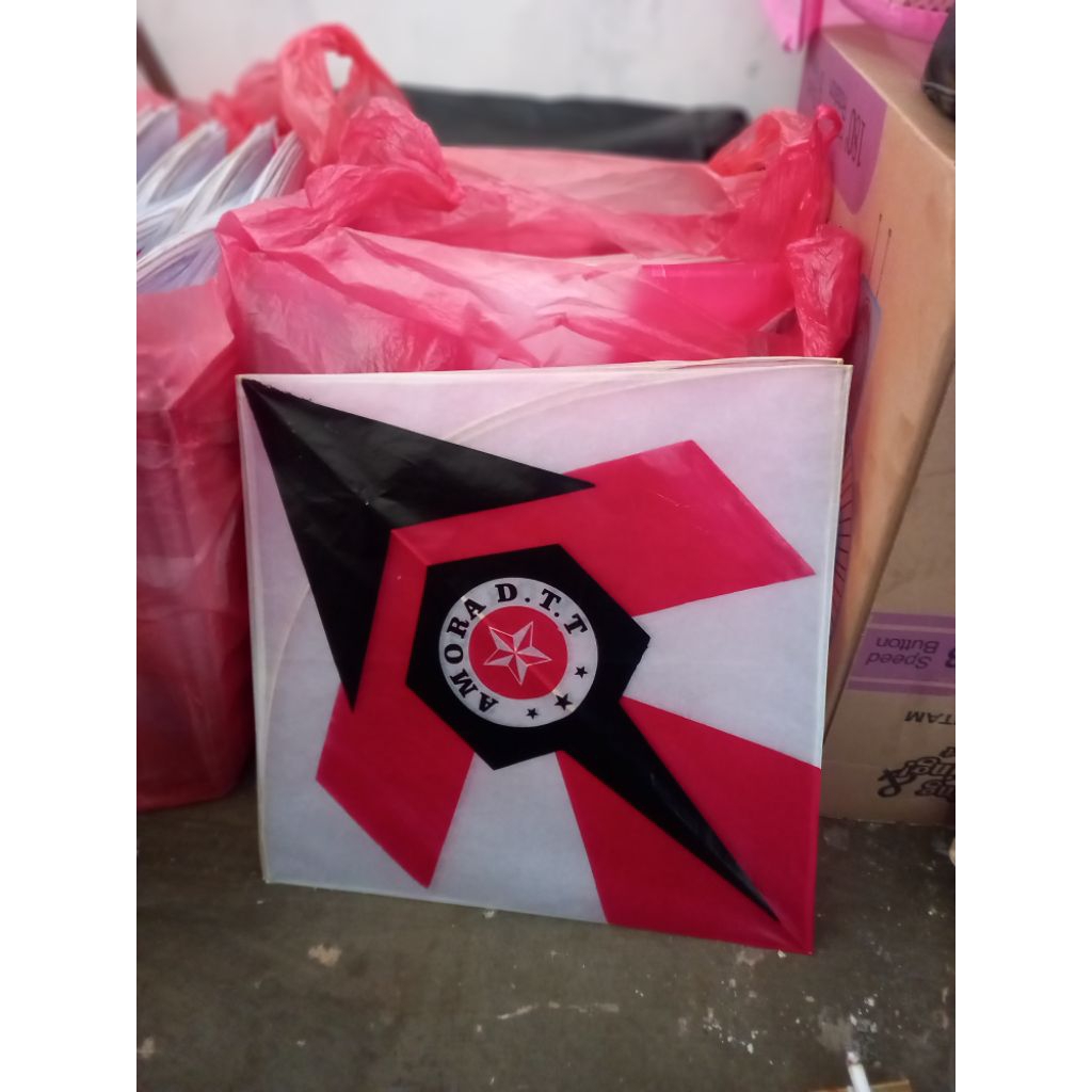 Layangan layang-Layang Sukhoi Aduan Standart lilitan kertas minyak isi 50pcs