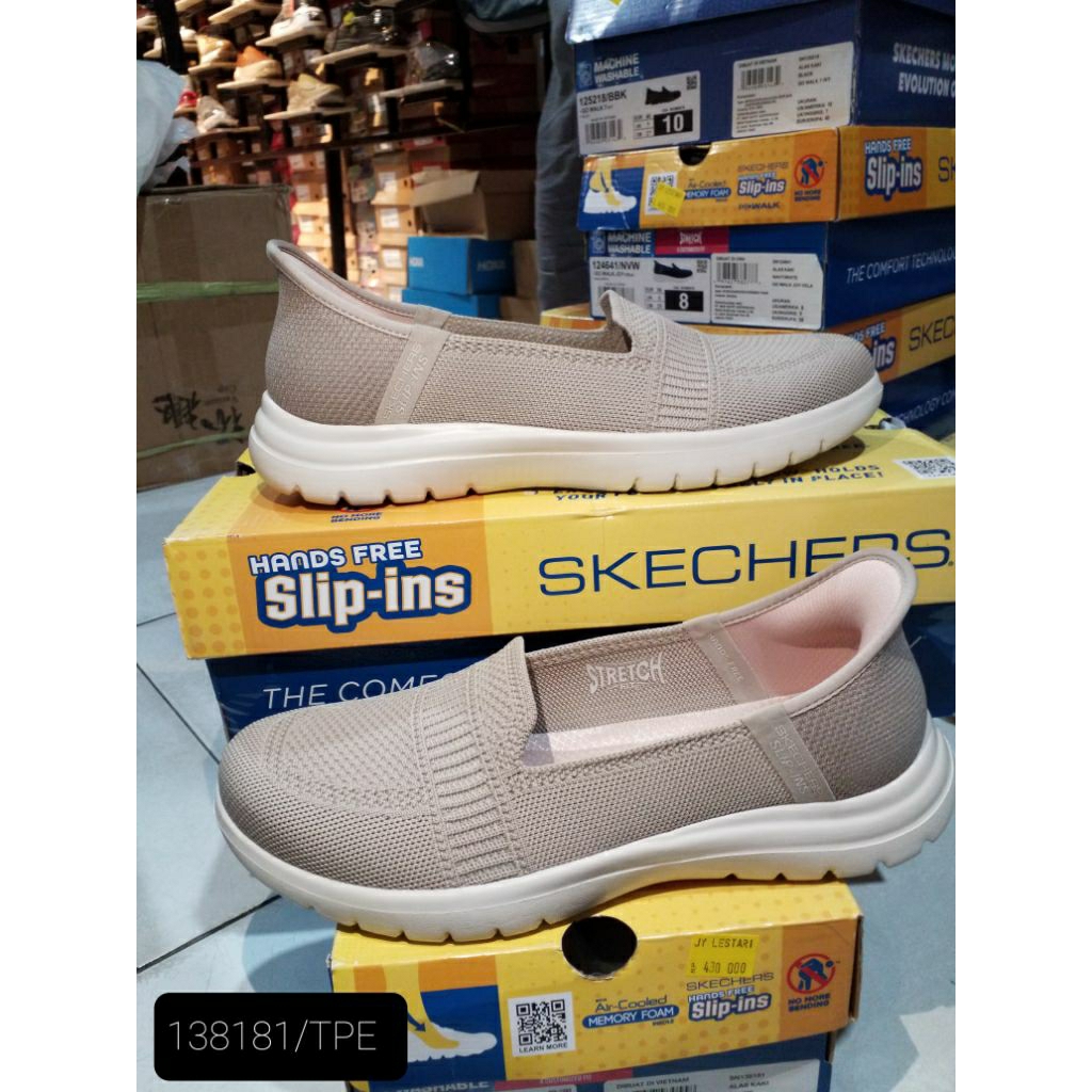 promoSepatuSkechersWanita-SkechersGoWalk7-SkechersOriginal