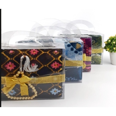 

kotak mika souvenir 18x10x12 TSS