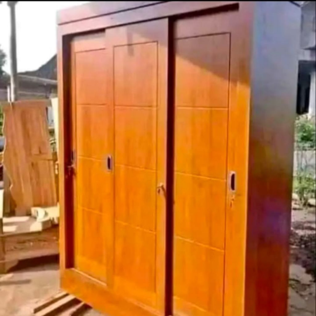 Lemari Jati 3 Pintu Sliding - Almari Kayu Jati Tua