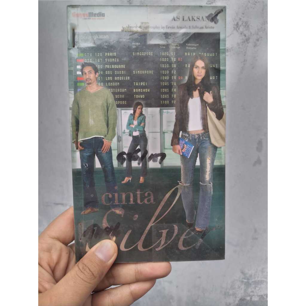 Buku Cinta Silver Penulis: AS. Laksana