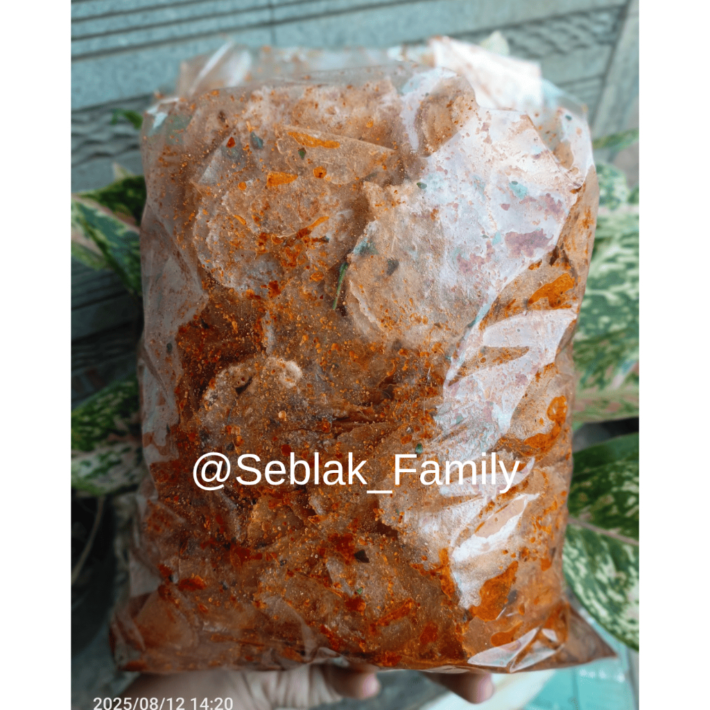 

Keripik Kaca / Keripik Kaca Pedas Daun Jeruk 1kg 500gr 250gr