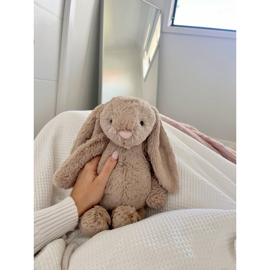 jellycat beige medium NWT original