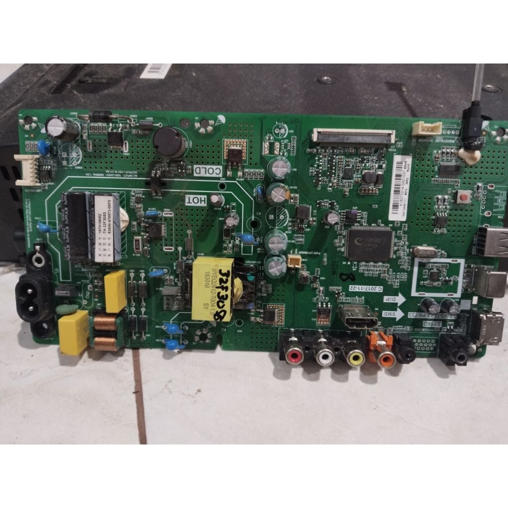 MB Panasonic 32F305G