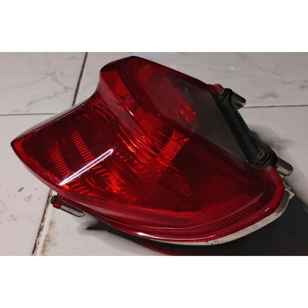 lampu stop cb150r old original