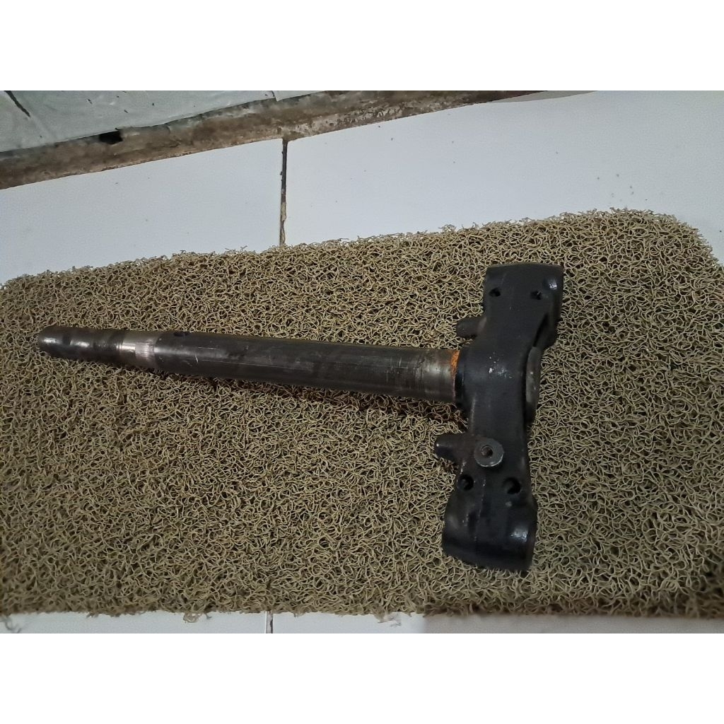 Segitiga T depan shockBreaker lexi lexy yamaha bisa aerox juga shockBreaker step assy stee