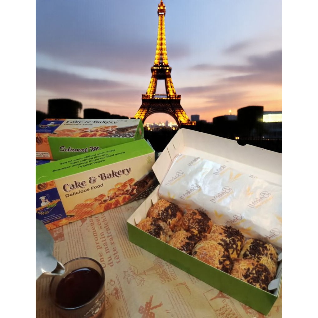 

Bolen Pisang Lumer Melted Coklat Keju Kaloriena Sarirasa Bandung Original Classic