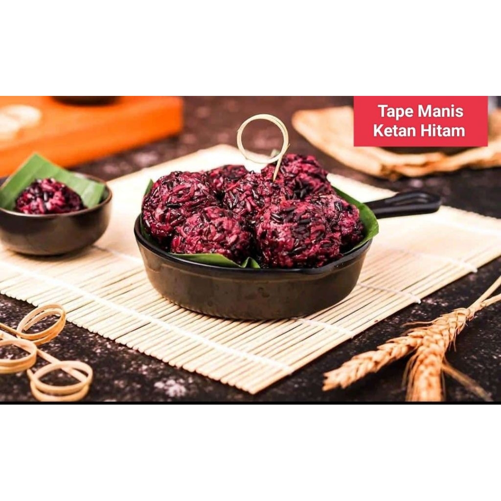 

TAPE KETAN HITAM MANIS