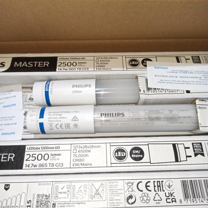 Led Tube T8 Master 14,7 Watt Philips/Led Tube T8 Master 14,5 Watt Philips