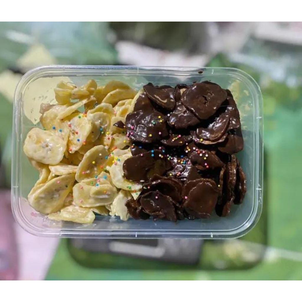 

KERIPIK PISANG KAK DIRA