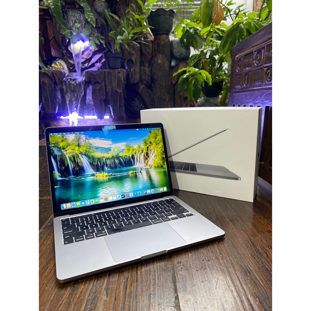 MacBook Pro 2020 i5/16GB/1TB 13inc