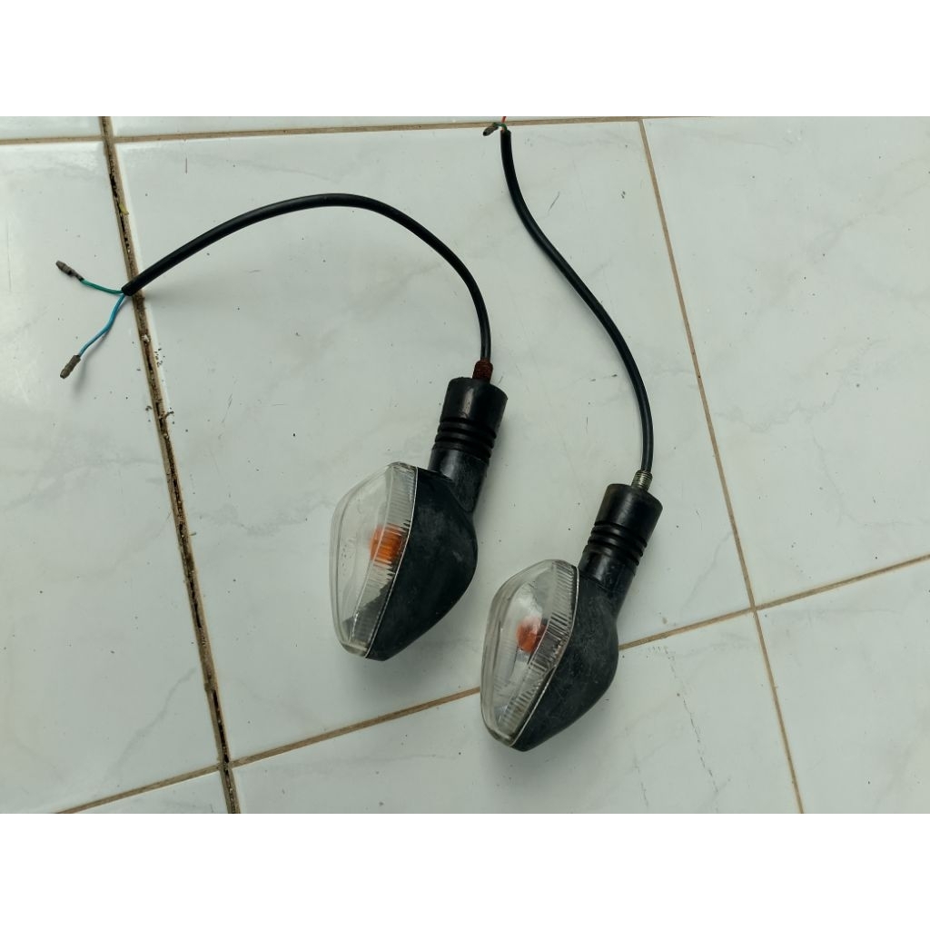 lampu sen riting Mega pro cb r Verza original