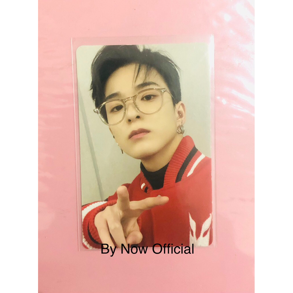 Asahi Jakmer dua jari