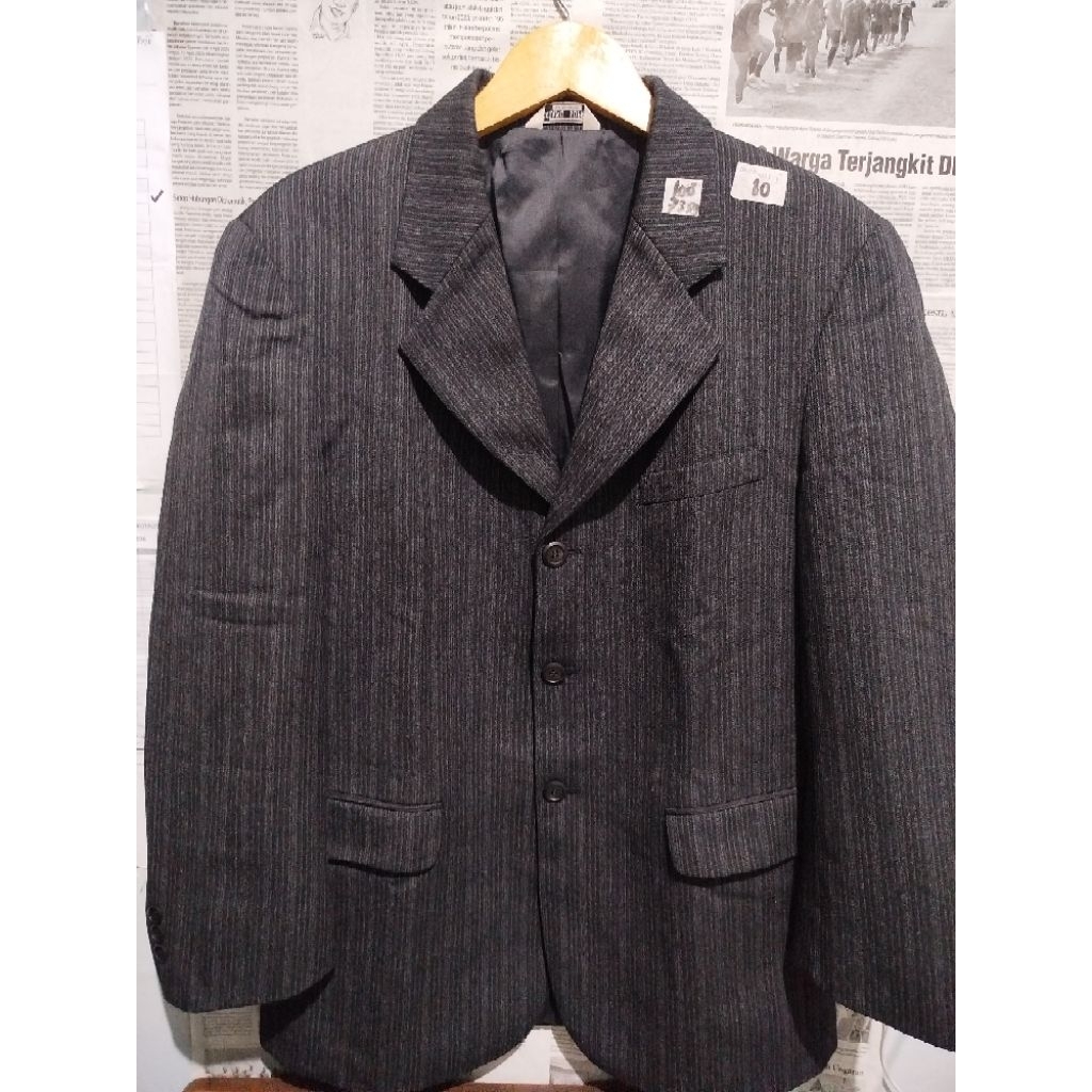 Jas Unik Tebal Brand Uomo