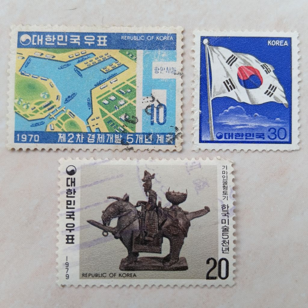 

Perangko Prangko Kuno Korea Selatan 1970-1980 Seri Campur 3 Pcs - YN2685