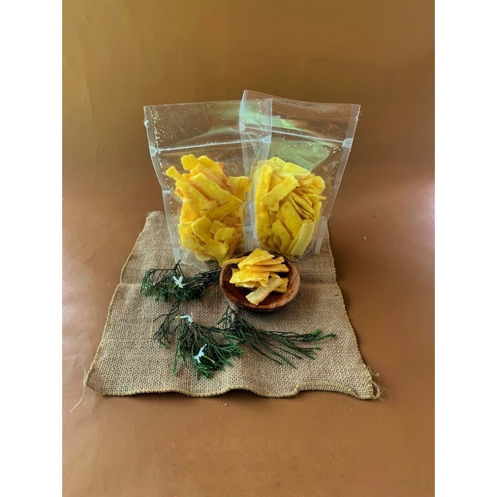 

kripik singkong" BALUNG KUWUK KRIUKS