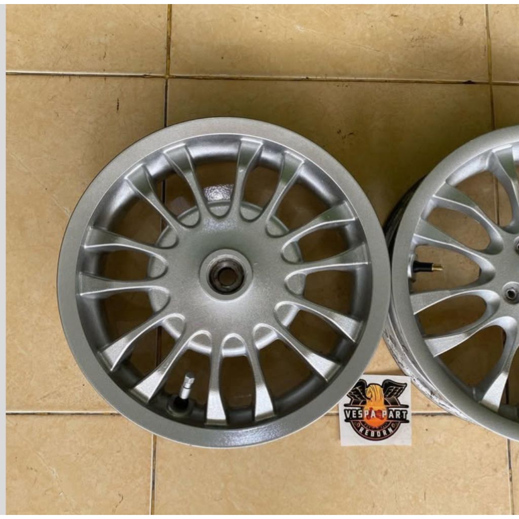 velg vespa sprint original