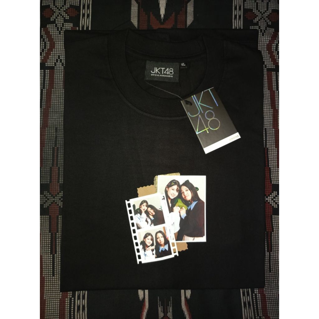 Kaos Bernadya x JKT48 Christy size XL