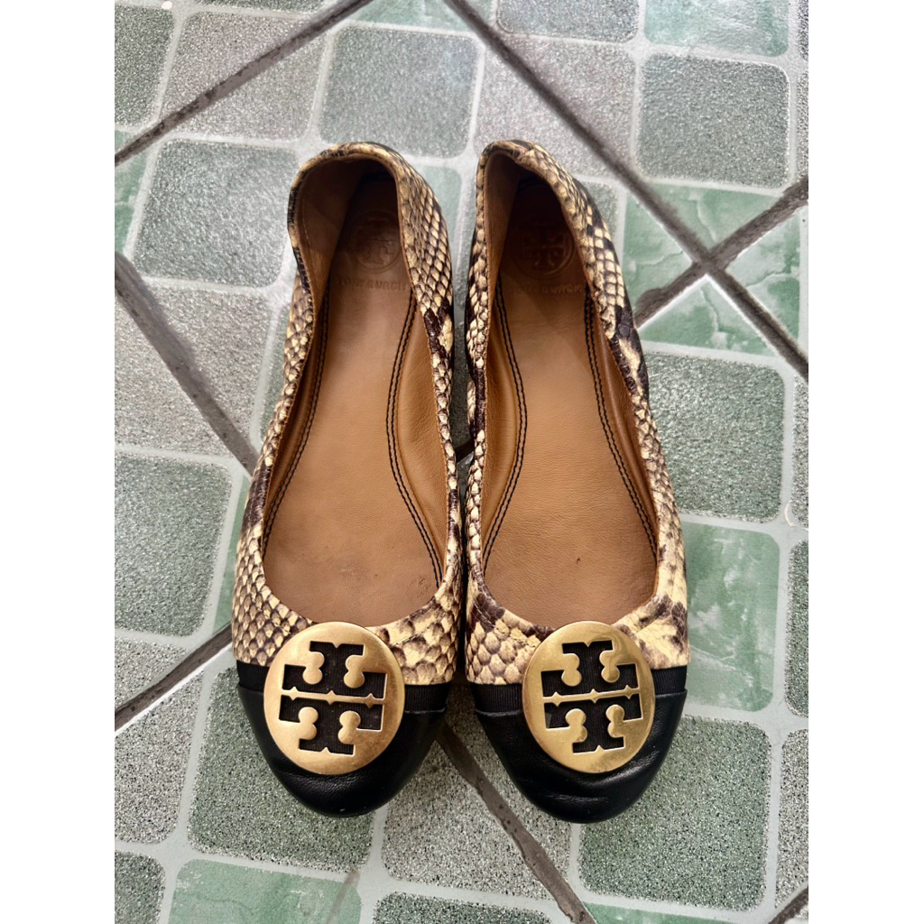 Preloved Original Authentic - Tory Burch Minnie Cap toe flat shoes Ballet Stamped snake printed leat