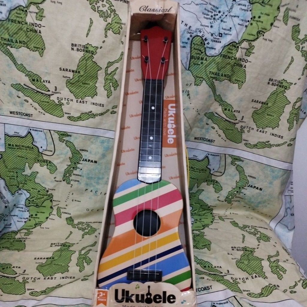 Classical Ukulele Premium - Gitar Lele Alat Musik Kentrung Anak Edukatif (2nd Hand / Second)
