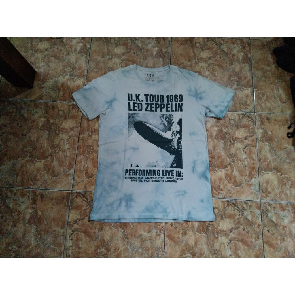 kaos band Led Zeppelin x Uniqlo