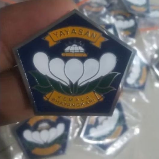 Pin YKB Terbaru / Yayasan Kemala Bhayangkari terbaru