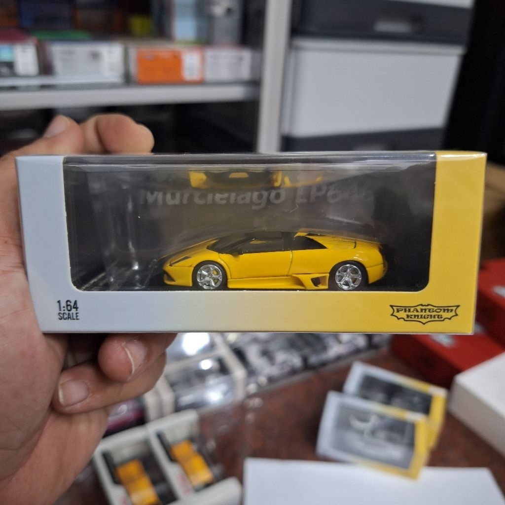 Phantom Knight Skala 64 Lambo Murcielago LP640 Yellow Roadster
