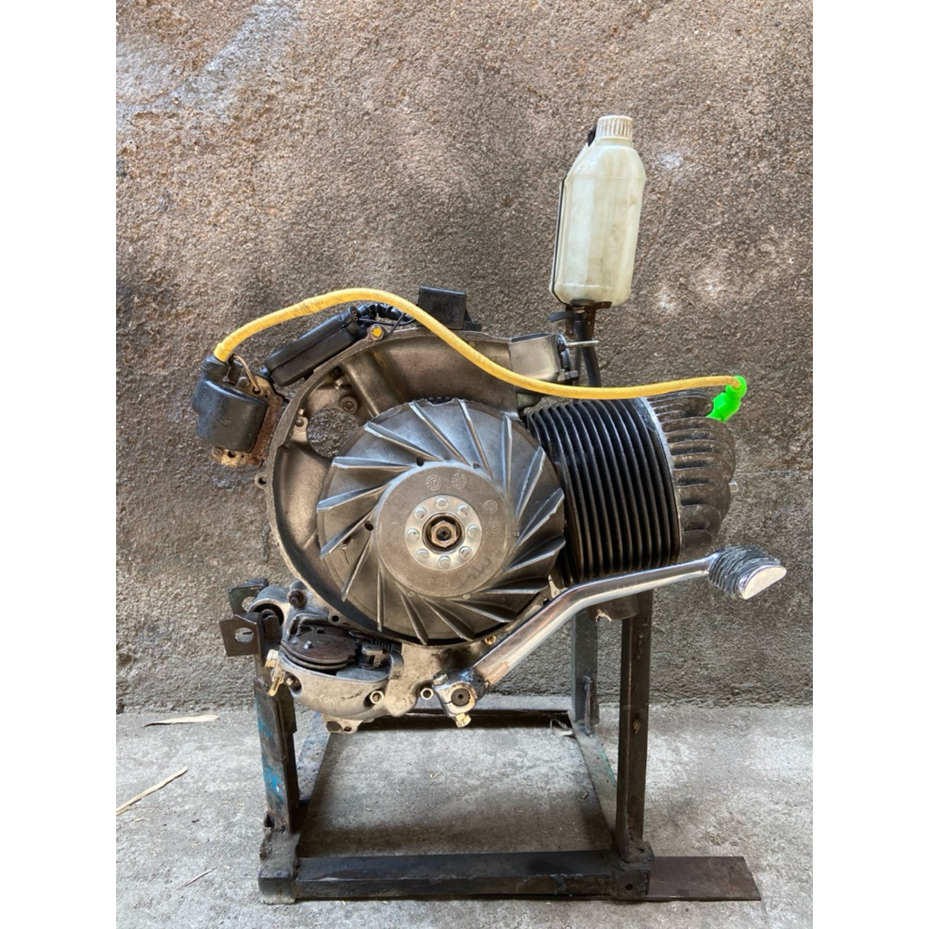 mesin vespa spartan 200cc