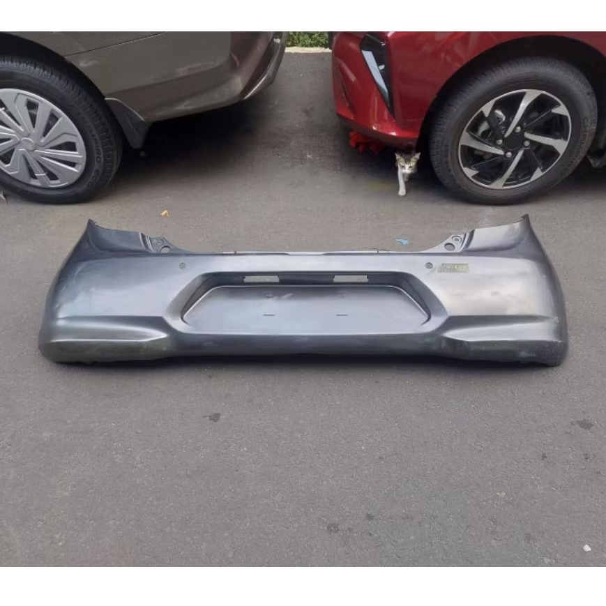 Bumper Depan Agya Ayla Old Original