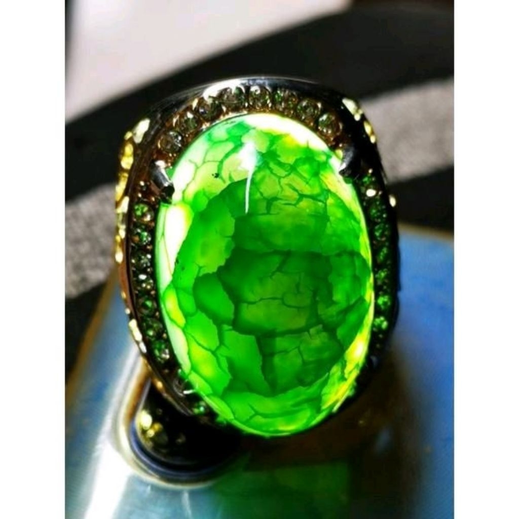 Cincin Akik Pria Sisik Naga Hijau Super Jumbo Titanium Mewah