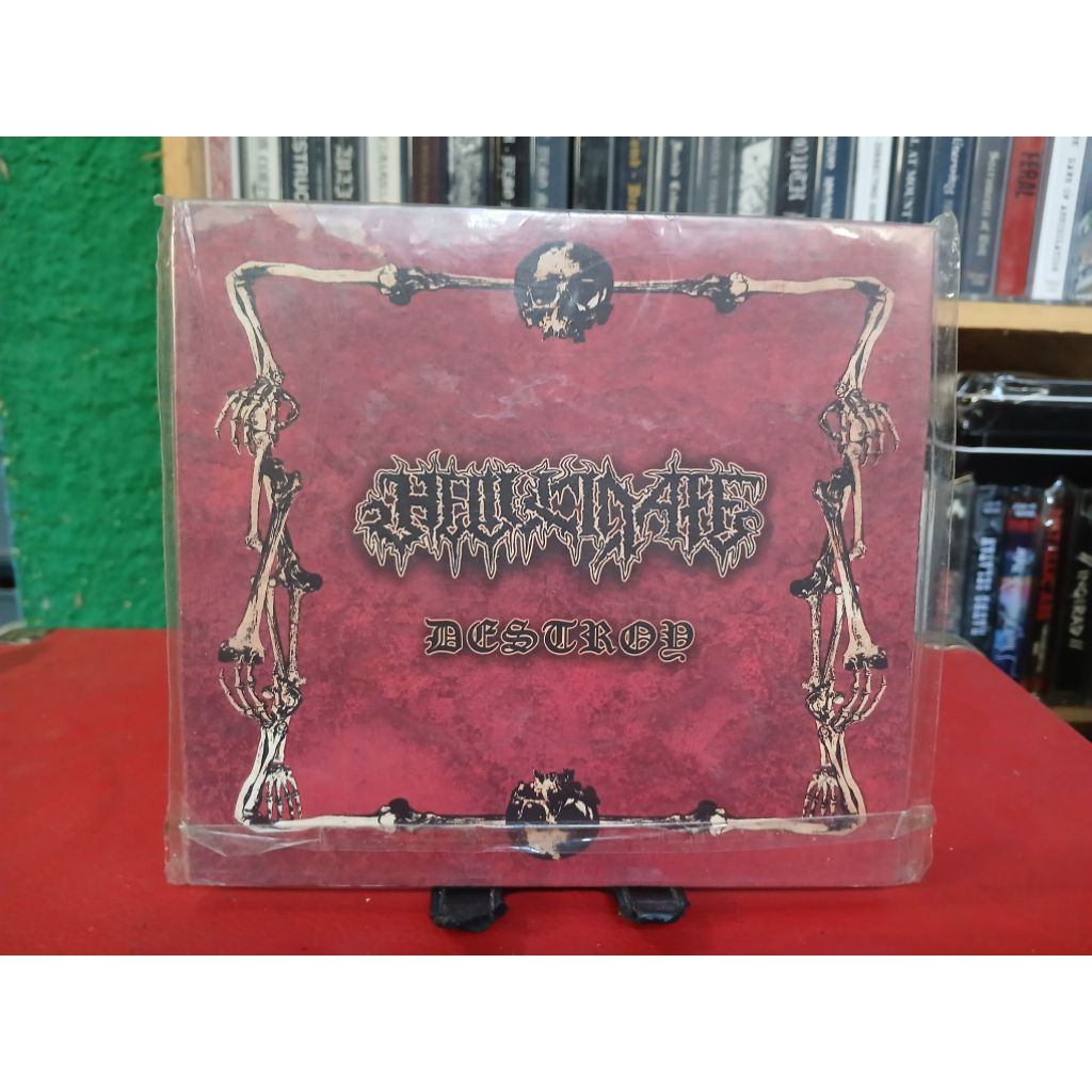 Cd Audio HELLUCINATE