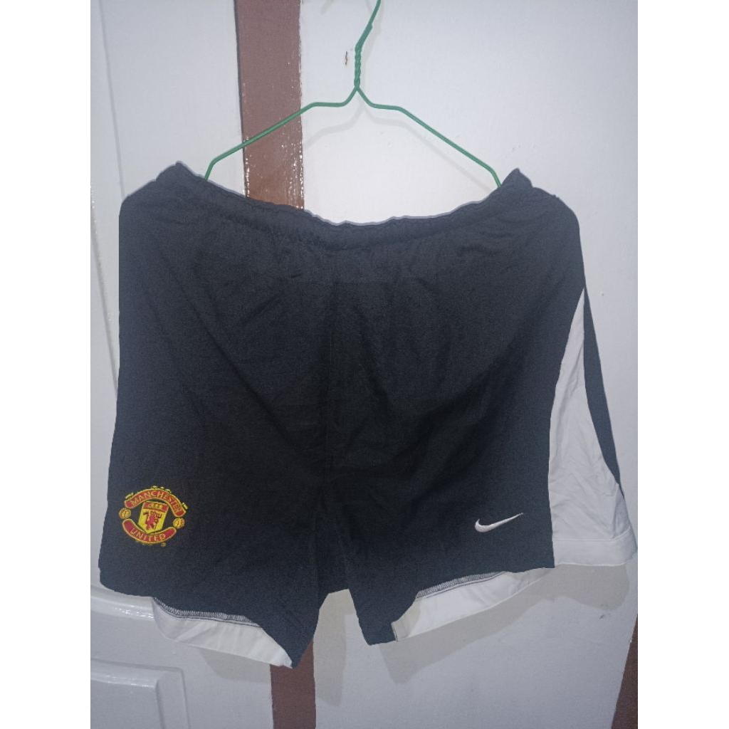 Celana jersey baju bola Manchester United Original Second