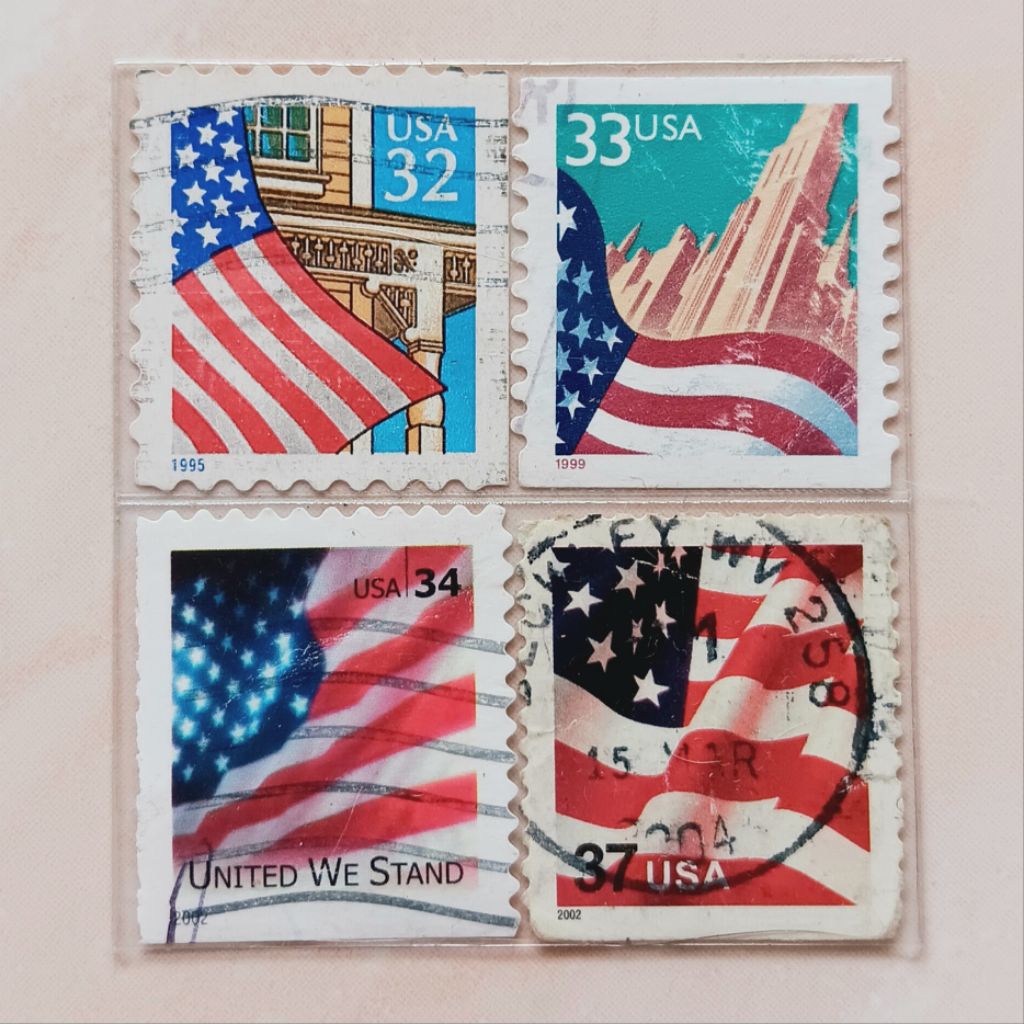 

(AB) Perangko Amerika Serikat USA Tahun 1996 - 2002 Seri Bendera Set 4pcs Used