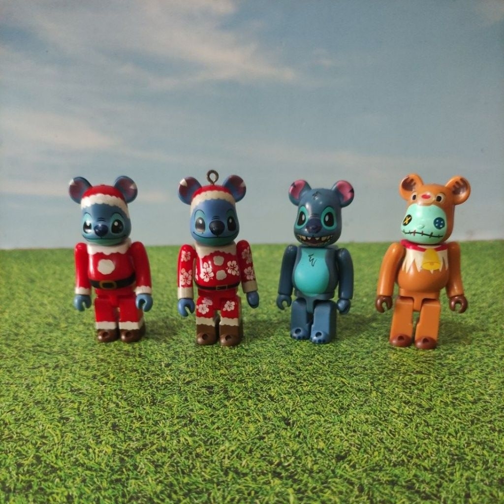 MEDICOM TOY BEARBRICK  Disney Christmas Lilo & Stitch