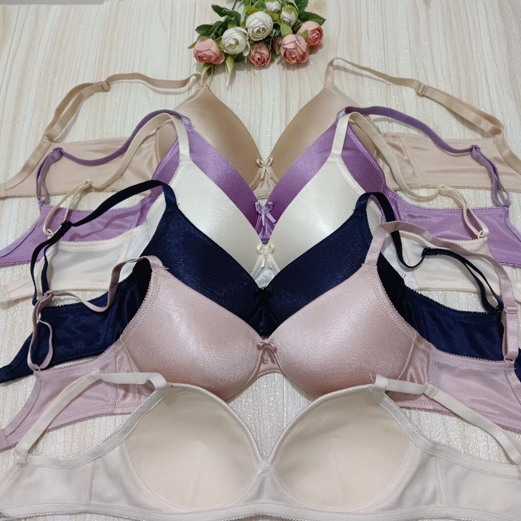 Luludi Bra tanpa kawat busa sedang LB 5019
