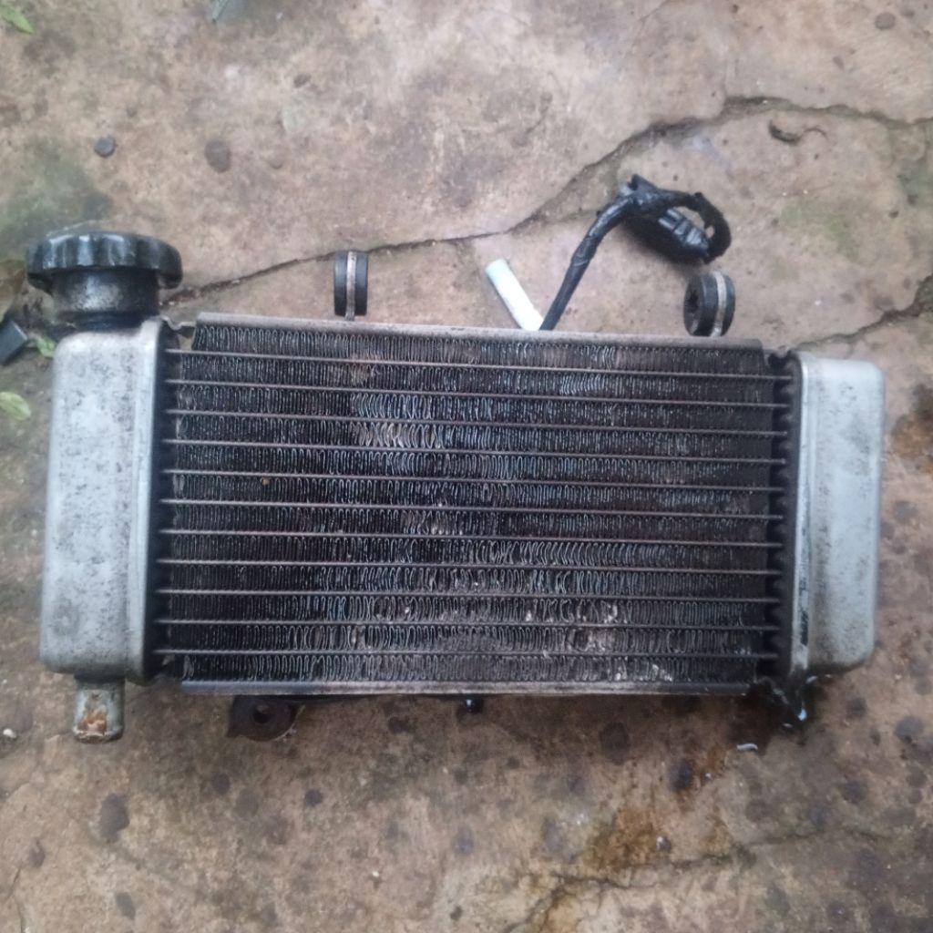 radiator cbr 150 old fi