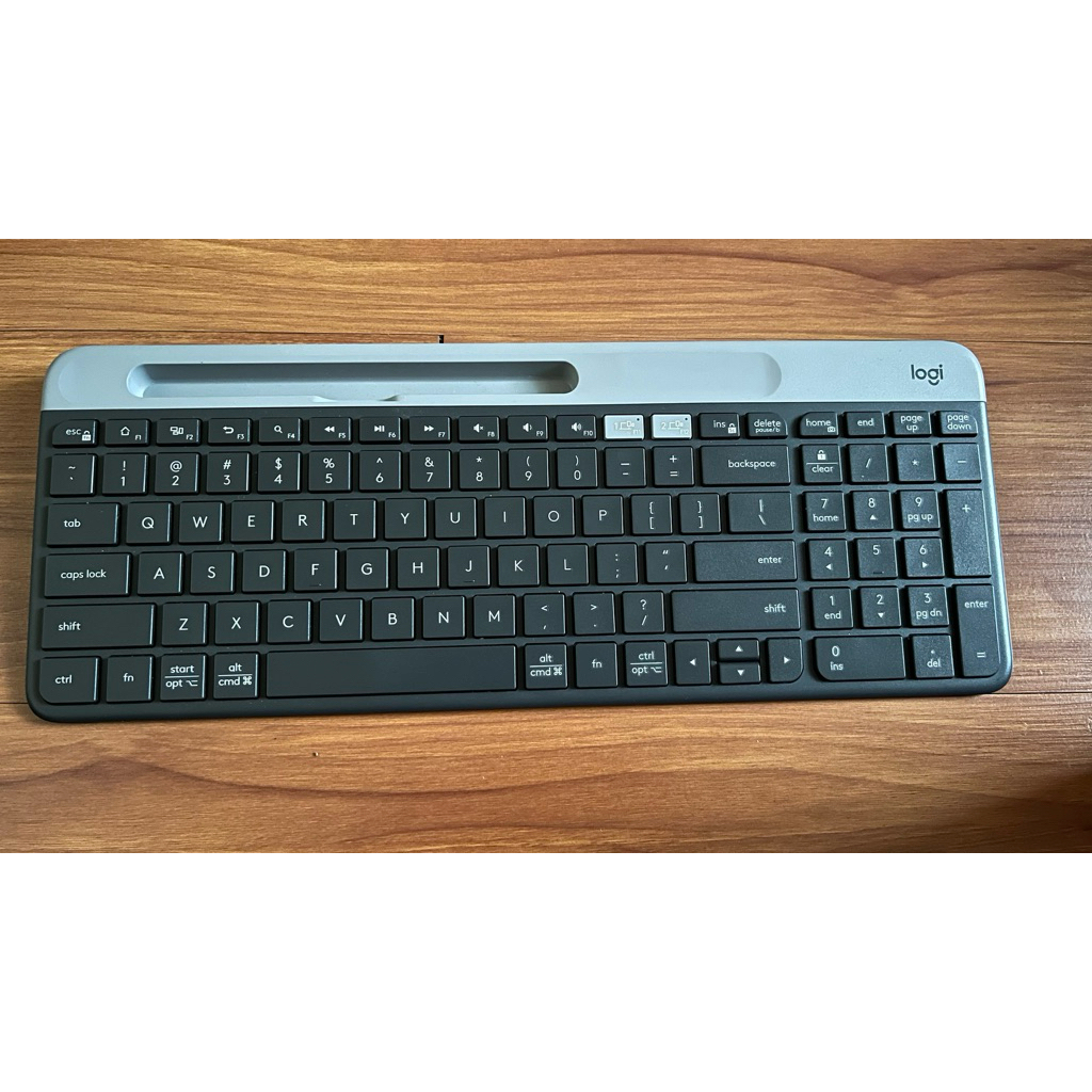 keyboard logitech K580