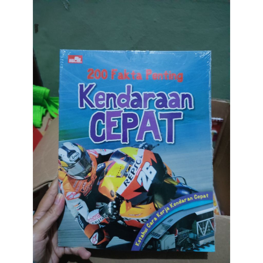 Buku Anak 200 Fakta Penting Kendaraan Cepat