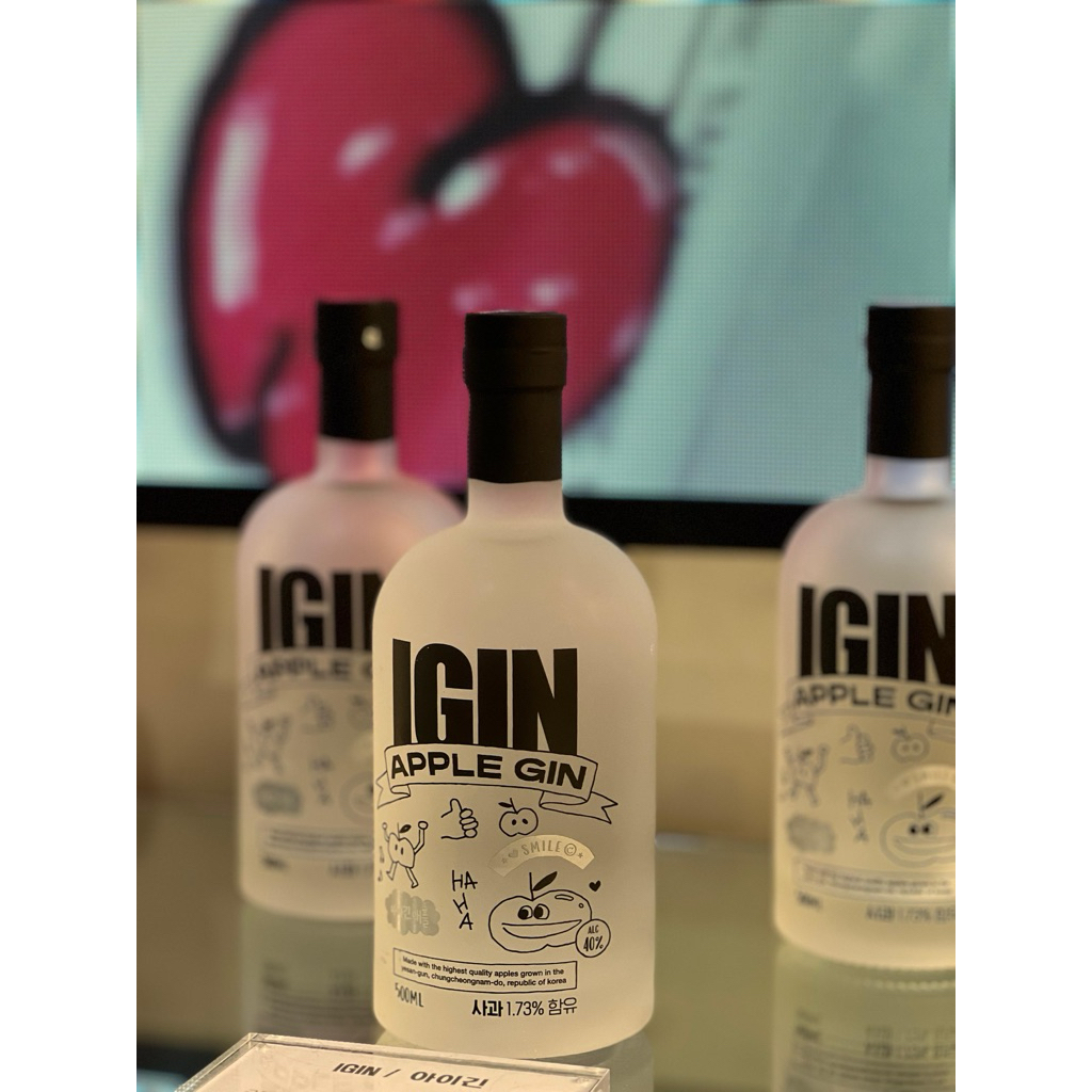 

[ Pre-Order — HANDCARRY ] BTS JIN IGIN Apple Gin TONIC Botol Kaca IDR759,000