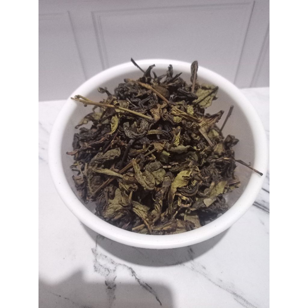 

teh tubruk asli daun teh sangrai siap seduh teh sepet