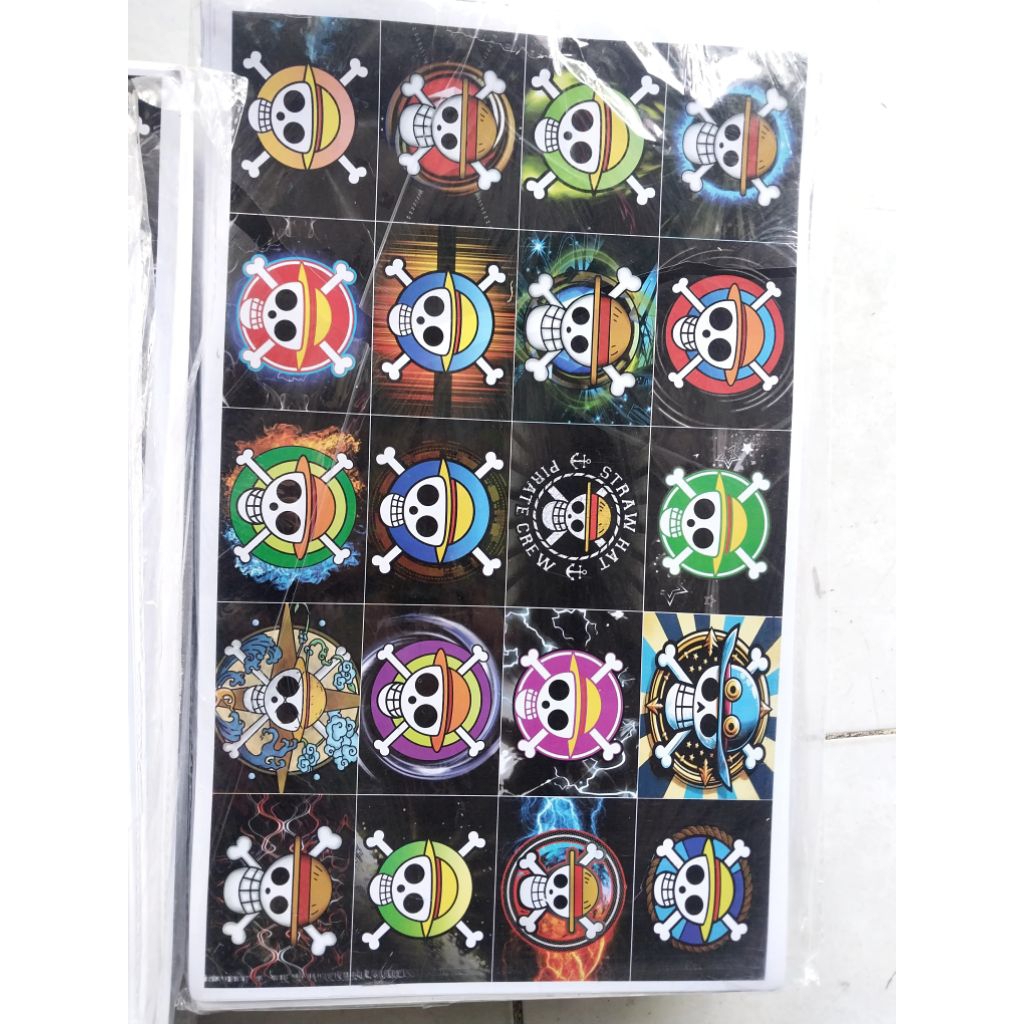 

stiker one piece 1lembar 20pcs gambar